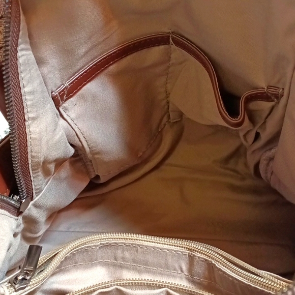 ⭐Gently Used Backpack - Picture 8 of 11